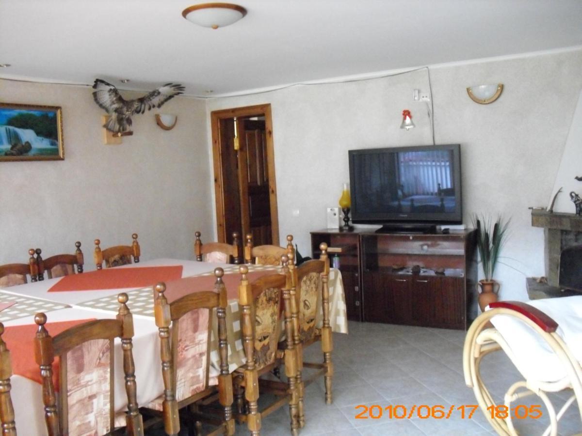 Guest House Benita Девин Экстерьер фото
