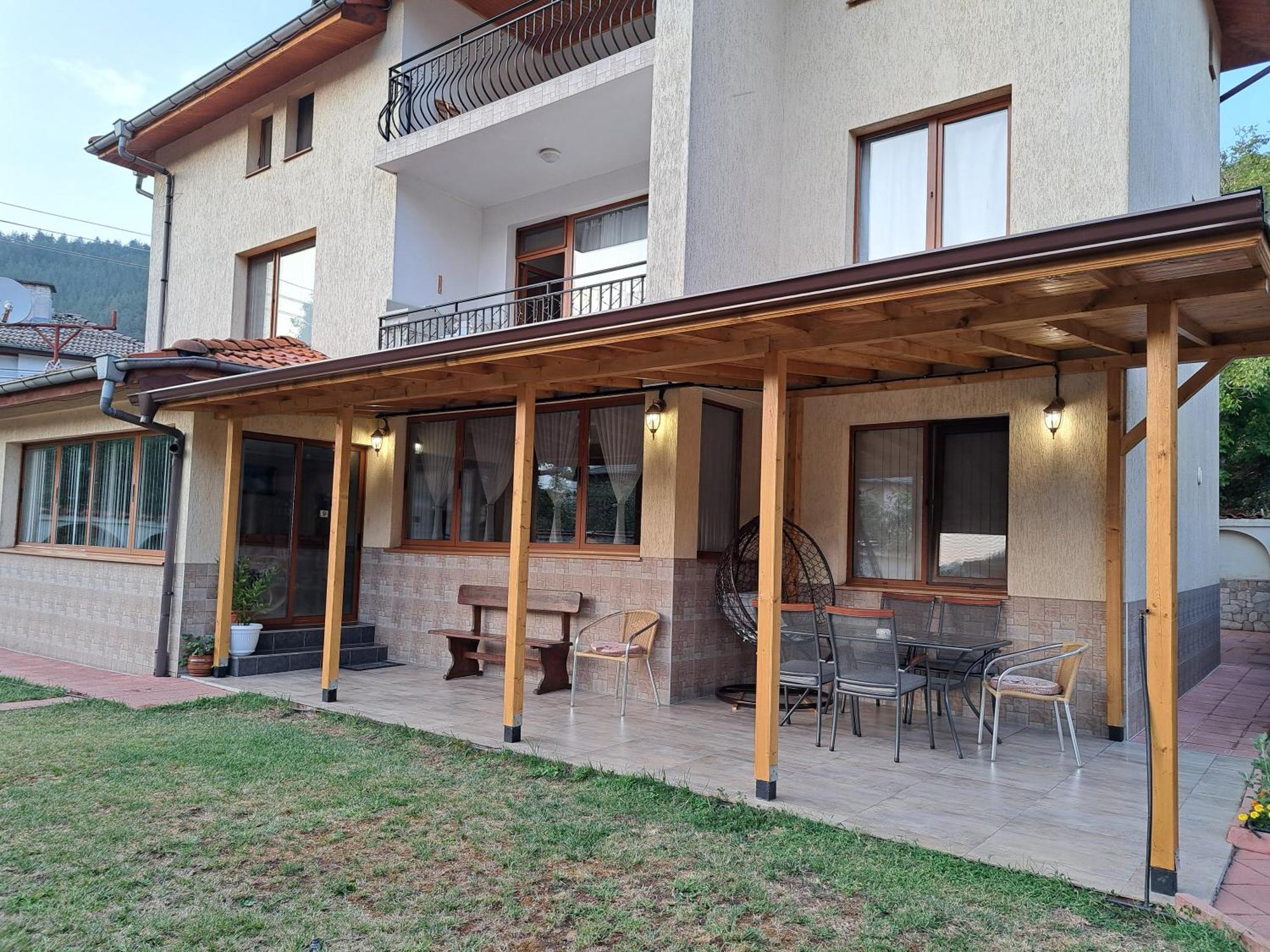 Guest House Benita Девин Экстерьер фото