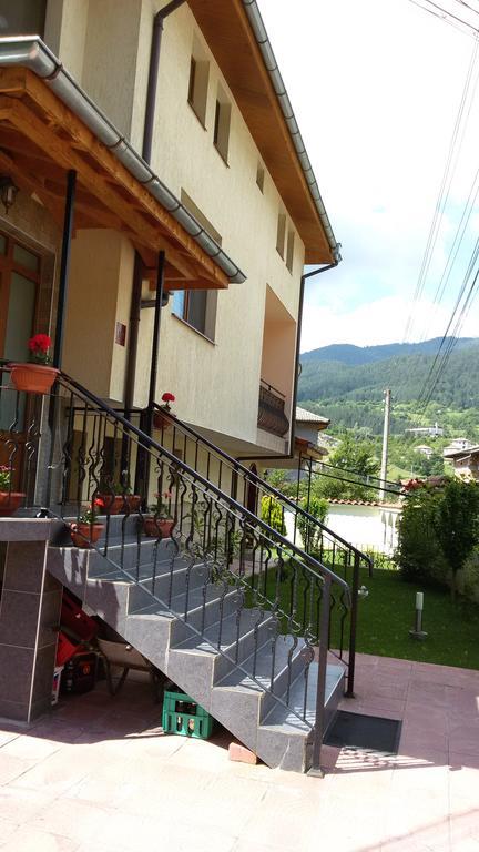 Guest House Benita Девин Экстерьер фото